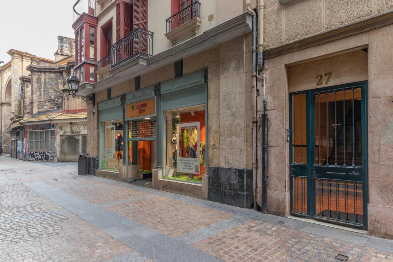 Centro Del Casco Viejo Junto A La Catedral Apartment Bilbao Exterior photo